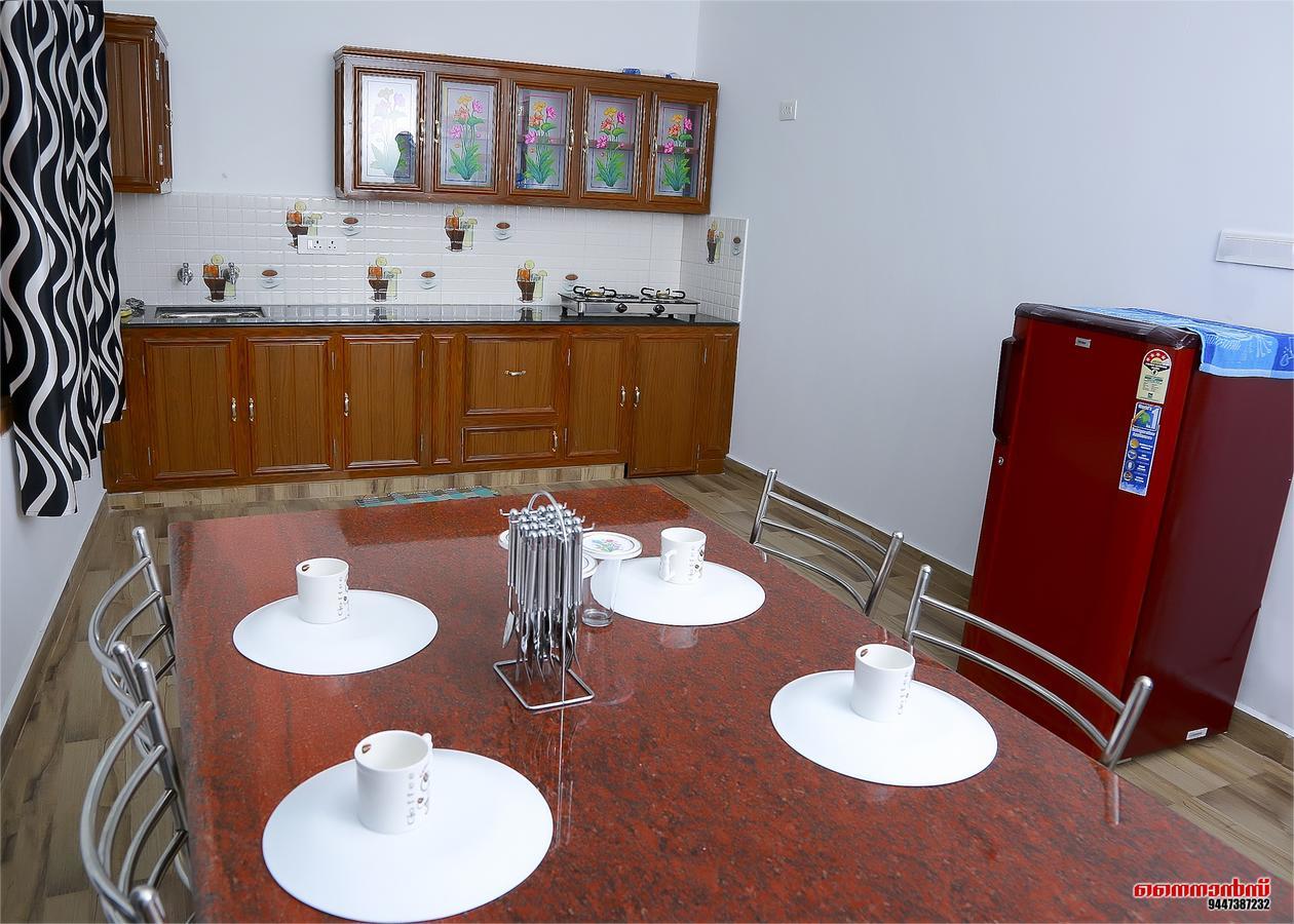 Holiday Villa Thekkady Εξωτερικό φωτογραφία