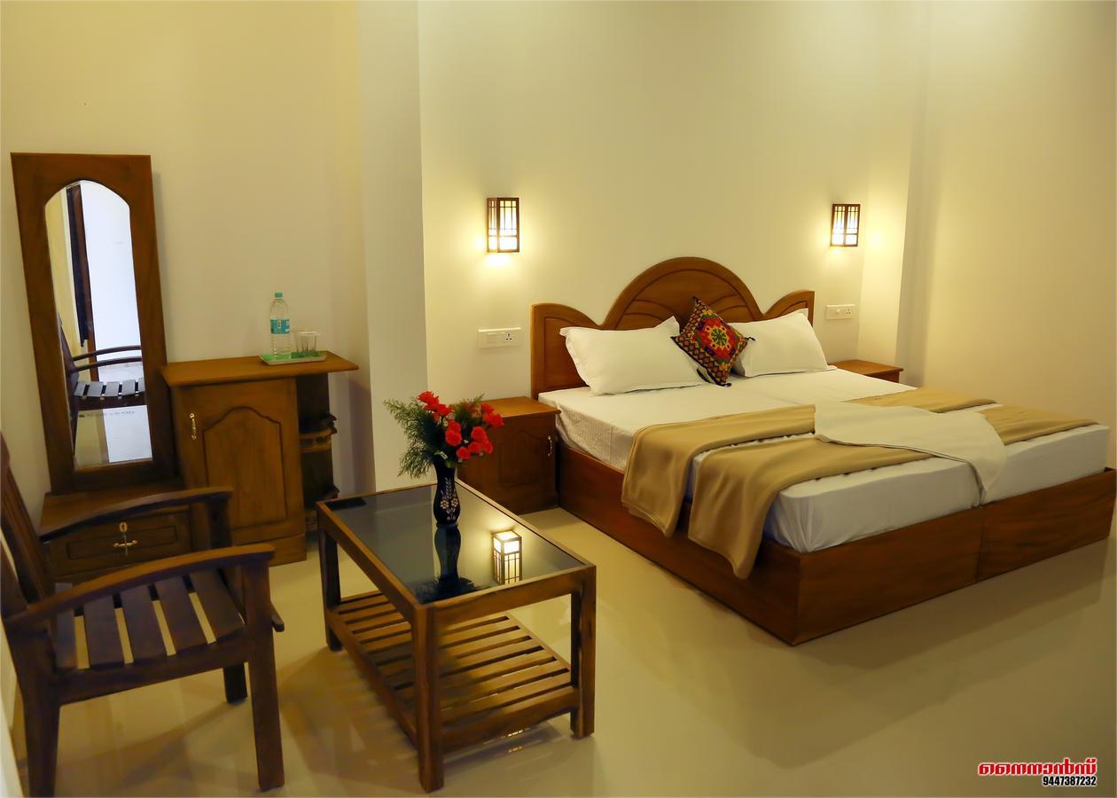 Holiday Villa Thekkady Εξωτερικό φωτογραφία