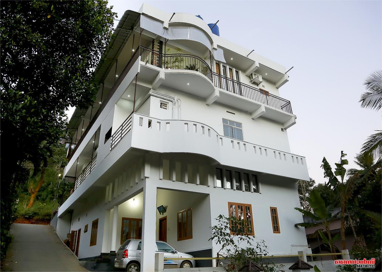 Holiday Villa Thekkady Εξωτερικό φωτογραφία